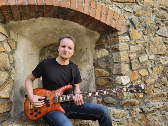Hudební lahůdka v Žirovnici. Miloš Doležal Jr. se nově představí jako zpěvák
