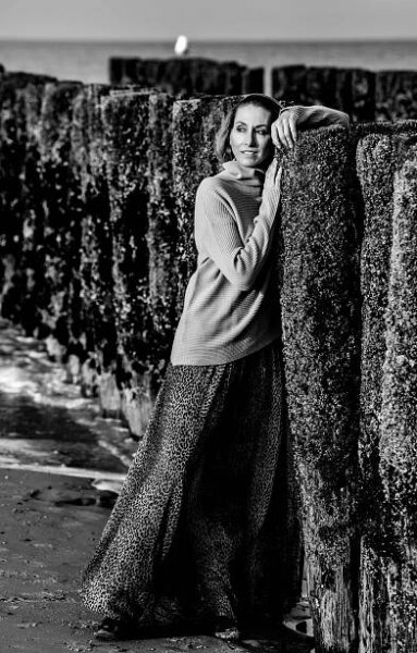 Comissioned for Gorgeaous Fashion by Peter Müller 19