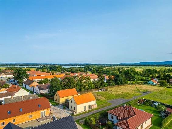 Pronájem bytu 3+kk 73 m², Sedlec - Plástovice