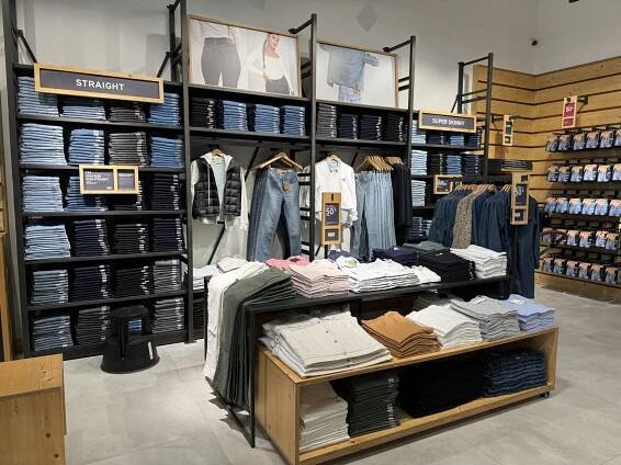 Inspirace z Freeportu – z obchodů Levis, Pepe Jeans & ONLY! | www.coolbrnoblog.cz