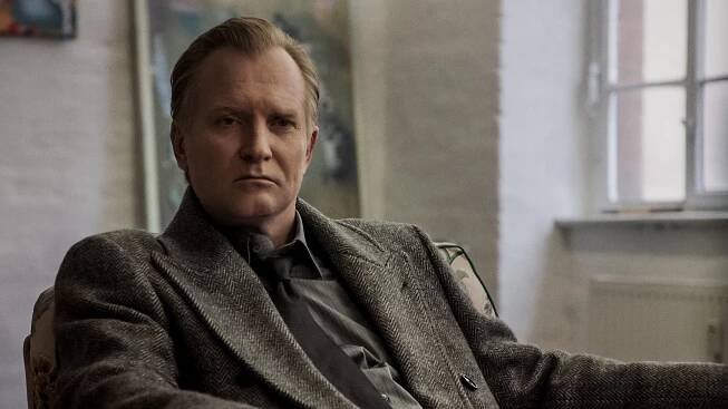 Dva světy - Act Like You've Been Here Before - Z filmu - Ulrich Thomsen