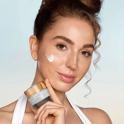 Estée Lauder DayWear Multi-Protection Anti-Oxidant 24H-Moisture Creme SPF 15 denní hydratační krém pro normální až smíšenou pleť