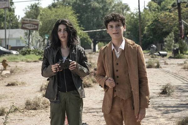 Alexa Mansour as Hope, Nicolas Cantu as Elton - The Walking Dead: World Beyond _ Season 1, Episode 2 - Photo Credit: Jojo Whilden/AMC