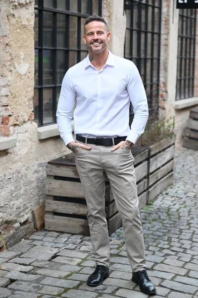 FOTO: Tomáš Rys alias Hateris na setkání s účastníky Survivoru. – stránka 40