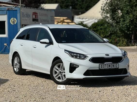 Kia Ceed 1.6 CRDi MHEV Gold Automat DCT, Vyhr. volant, Apple c. play, Kamera - Automoniq