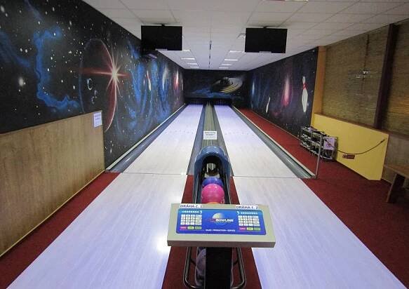 Pivnice Bowling Tremp Ostrava - 2 bowlingové dráhy