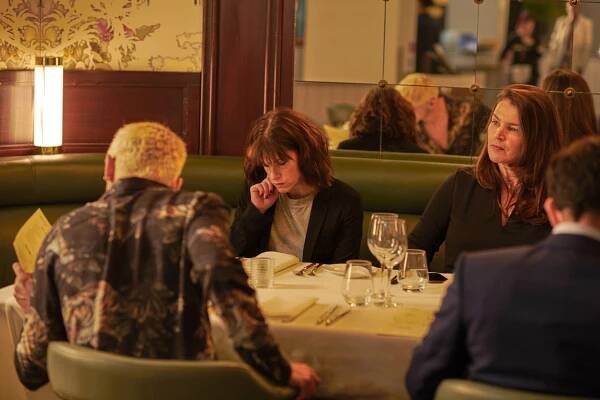 Gold Digger - Her Boy - Z filmu - Jemima Rooper, Julia Ormond