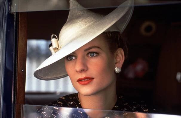 Agatha Christie's Poirot - Nástrahy zubařského křesla (S04E03) (1992)