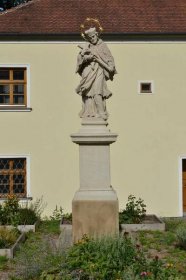 Soubor:Brno-Královo pole - socha sv. Jana Nepomuckého, obr02.jpg