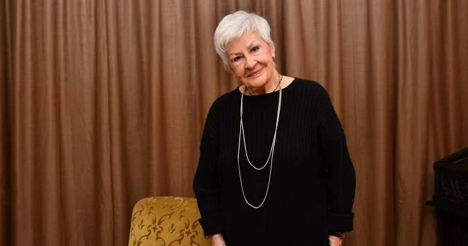 Zemřela moderátorka Kamila Moučková, která v televizi informovala o srpnové okupaci. Bylo jí 92 let