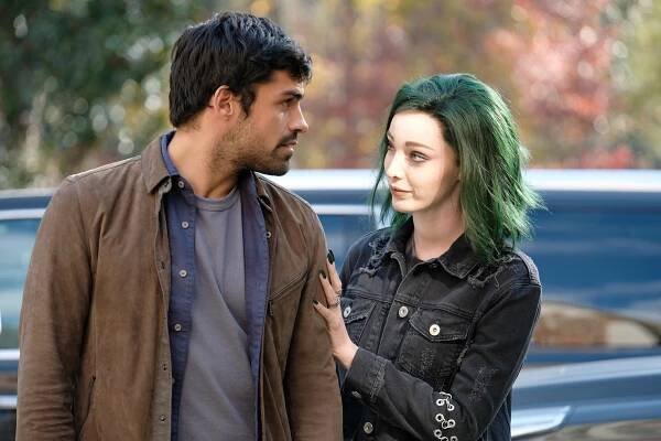 X-Men: Nová generace - Extrakce - Z filmu - Sean Teale, Emma Dumont