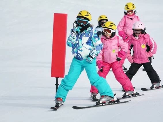 Ski school Krvavec