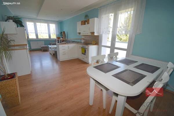 Prodej bytu 3+kk 70 m², Lnářská, Humpolec