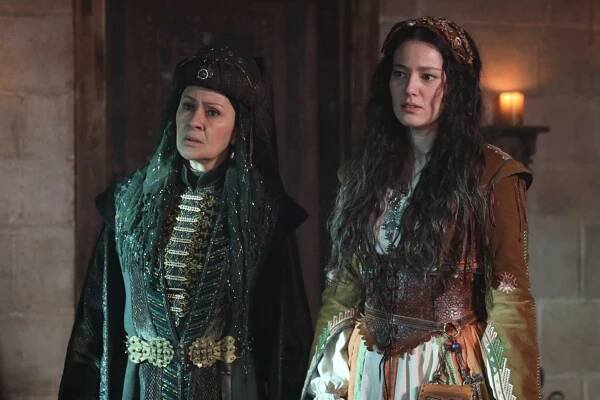 Barbaroslar: Akdeniz'in Kılıcı - Episode 24 - Z filmu - Konca Cilasun, Pelin Akil Altan