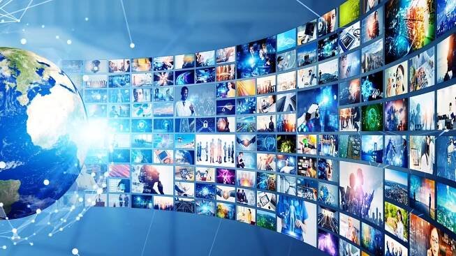 Kdy se vyplatí kombinovat internet s televizí a mobilním tarifem? Nejlepší balíček na trhu za 398 Kč