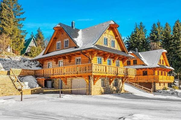 Chalet Kohútka-pohled z příjezdové cesty - pronájem srubu Nový Hrozenkov - Kohútka - zvětšit