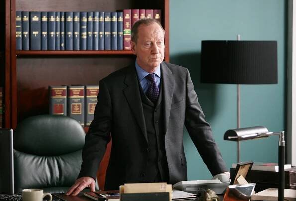Peter Davison - Zákon a pořádek: Spojené království - Tick Tock - Z filmu