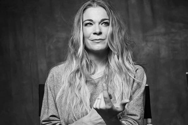 LeAnn Rimes Opens Up About How Sharing Psoriasis, Mental Health Struggles Has Been 'Liberating'