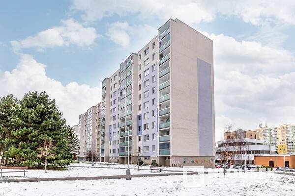 Prodej bytu 3+1 Praha 4 Háje Matúškova u lesoparku Hostivař - PhDr. Jana Hloušková - realitní makléř