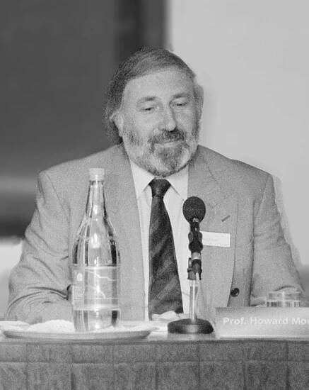Howard Morris (biochemist)