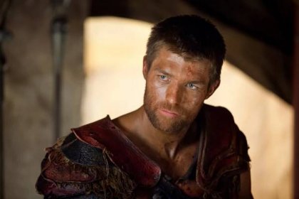 Spartakus - Válka zatracených - Nepřátelé Říma - Z filmu - Liam McIntyre