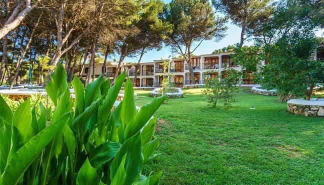 SOL PARC HOTEL & APARTMENTS - Updated 2025 Prices & Condominium Reviews (Son Parc, Menorca)
