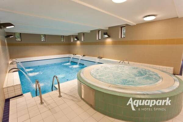 Letní dovolená s aquaparkem a animačním programem - Resort Špindl Hotel & Aquapark