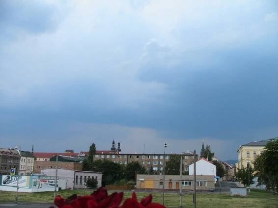 Intenzivní bouřka na Chomutovsku 6. 7. 2006 | Amatérská meteorologická společnost