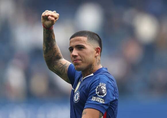 Fernandez has captained Chelsea from the start in each of their last two games