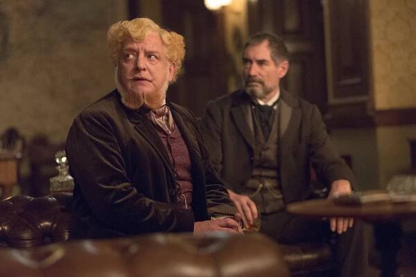 Penny Dreadful - Nad hlavou mít nebe - Z filmu - Simon Russell Beale, Timothy Dalton