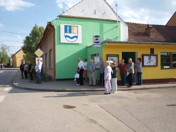 Obec Vážany nad Litavou