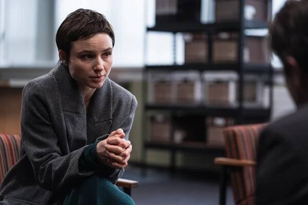 Showtrial - No More Questions - Z filmu - Anna Próchniak