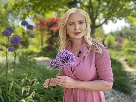 Pamatujete si ji ze zpráv i z receptáře. I díky Přemku Podlahovi si tato charizmatická blondýnka začala plnit svůj sen