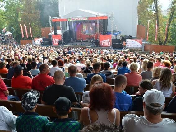 Labské léto v Ústí vyprodalo největší amfiteátr Čech
