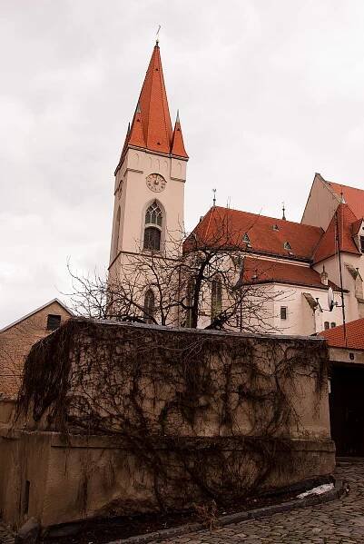 Kostel sv. Mikuláše, Znojmo. Foto © Domenica / Petite_CC-BY-SA-3.0