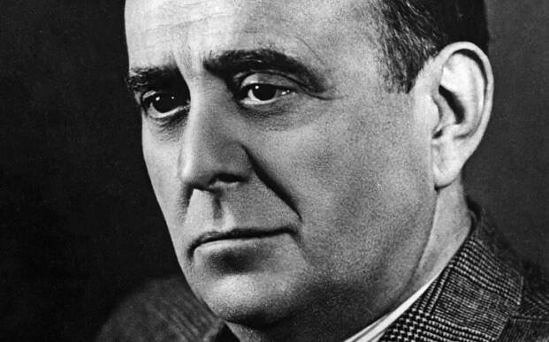 Že Jan Masaryk pokuřoval na okně a vypadl z něj? Tomu nikdo nevěří. Výročí Jakuba Vosáhla