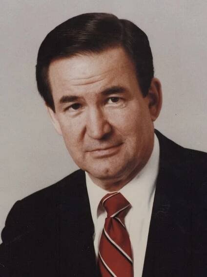 File:Pat Buchanan 1985a (1).jpg - Wikimedia Commons