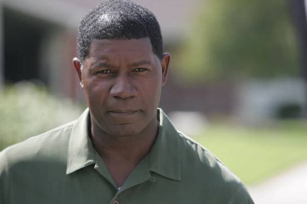 Jednotka zvláštního určení - Nepřátelské území - Z filmu - Dennis Haysbert