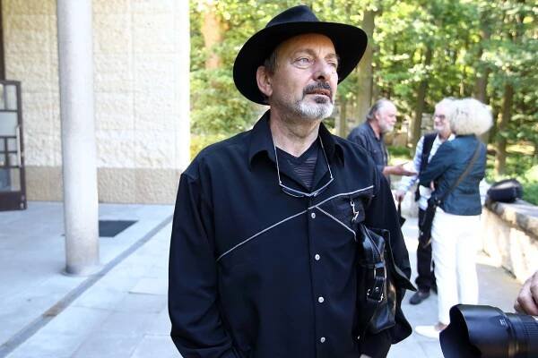 FOTO: Otakar Brousek mladší. – stránka 33