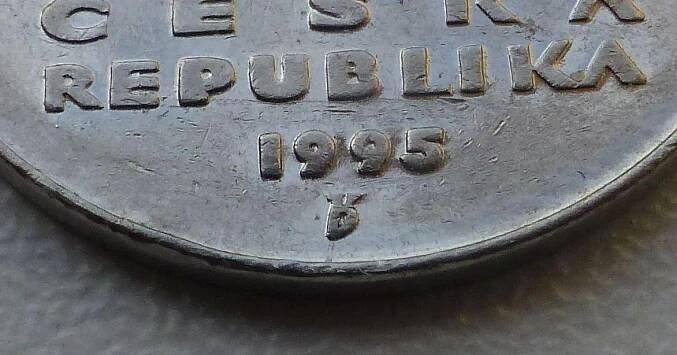 Mince 5 Kč 1995 - velmi vzácná varianta "b" - náklad kolem 22 tisíc ks - Numismatika