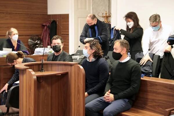 Milenec zpěváka Bendiga u soudu! Obhájce obvinil policii z manipulace, kauza se blíží ke konci