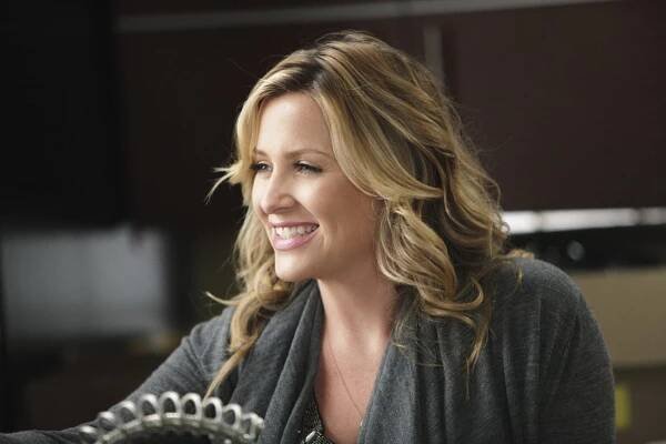 Chirurgové - Já se snažím - Z filmu - Jessica Capshaw