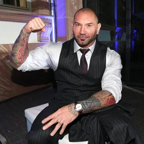 The 4-Move Chest Workout Dave Bautista Uses to Stay Swole