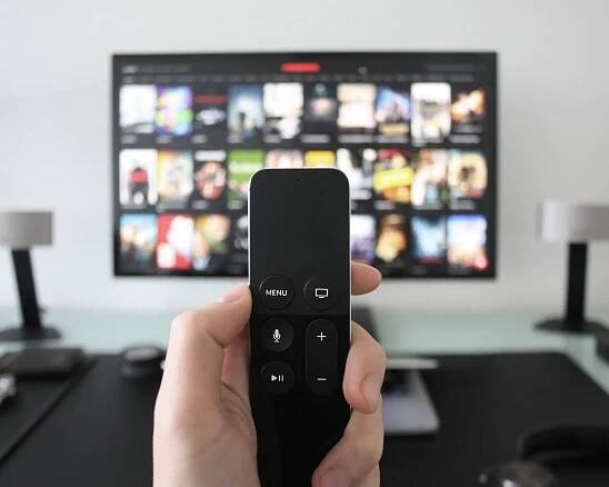 Skylink naštval diváky, omezil sledovaní televize jen na 2 zařízení