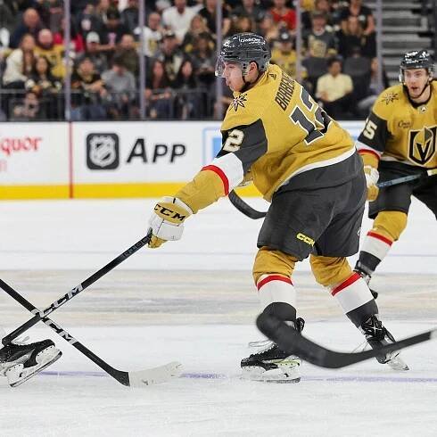 Brabenec se pomalu blíží do NHL. Ve Vegas mu pomáhá Hertl, radí i táta