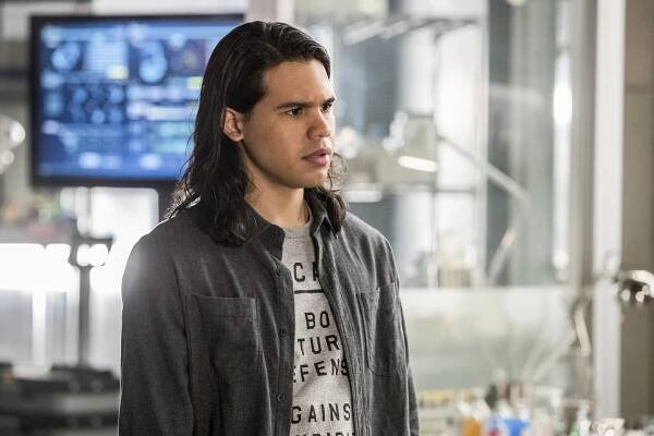 Flash - Abra Kadabra - Z filmu - Carlos Valdes