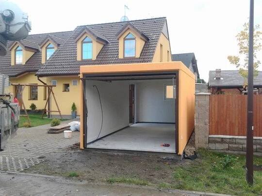 Garáže, přístřešky, zahradní domky