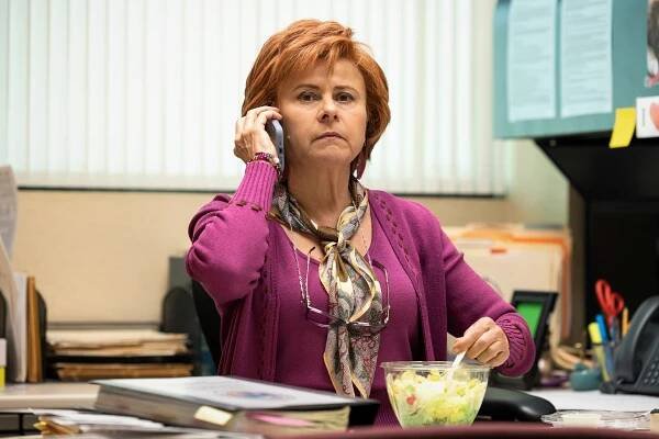 Larry, kroť se - Irma Kostroská - Z filmu - Tracey Ullman