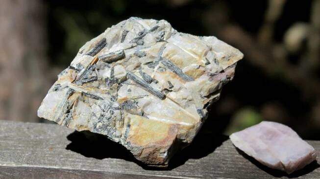 Zajímavé zbytky minerálů | foto: Martina Sihelská,  Český rozhlas