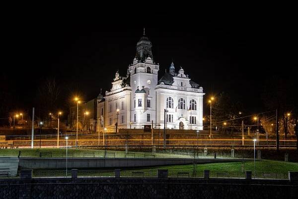 OBRAZEM: Půvab noční Ostravy. Podívejte se, jak je krásná